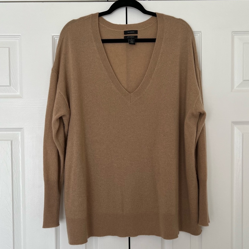 Halogen Camel V-Neck Sweater